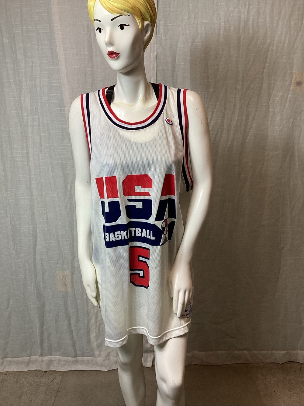 Champion Vintage 1922 Team USA “Dream Team” Basketball Jersey: Size: L